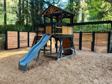 6915 205th Street SE Snohomish WA 98296