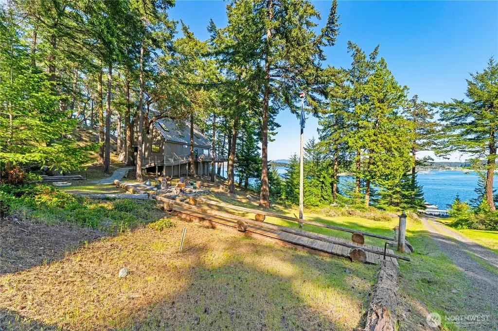 5 Nelson Trail Henry Island WA 98250