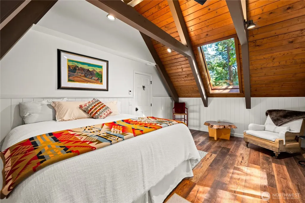 5 Nelson Trail Henry Island WA 98250