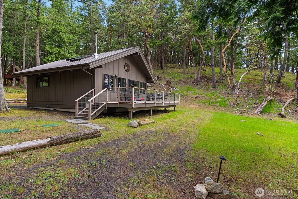 5 Nelson Trail Henry Island WA 98250