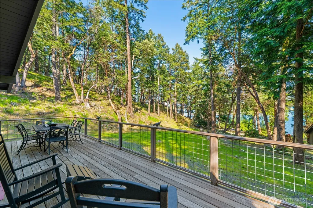 5 Nelson Trail Henry Island WA 98250