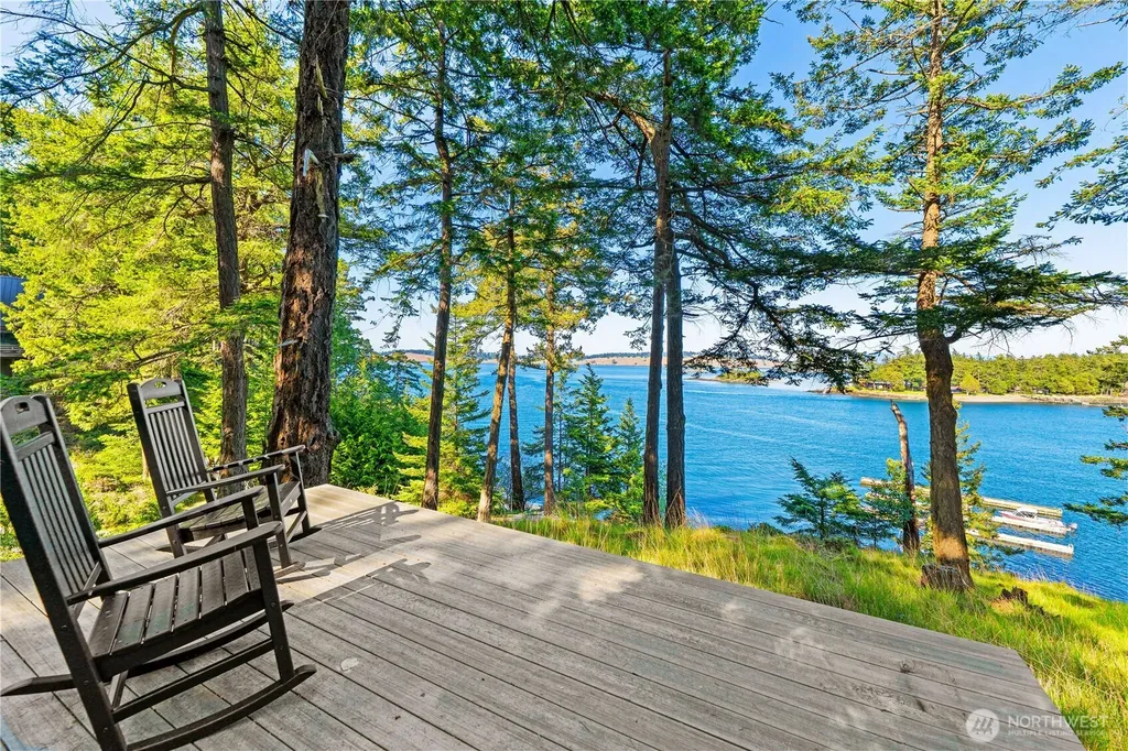 5 Nelson Trail Henry Island WA 98250