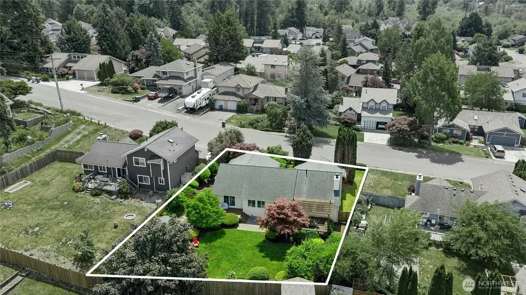 13722 SE 200th Street Kent WA 98042