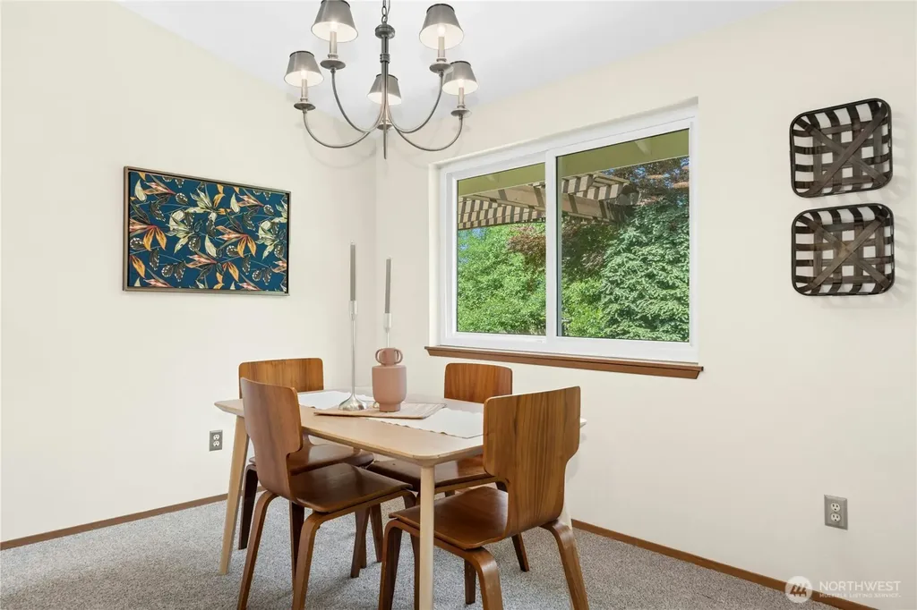 13722 SE 200th Street Kent WA 98042