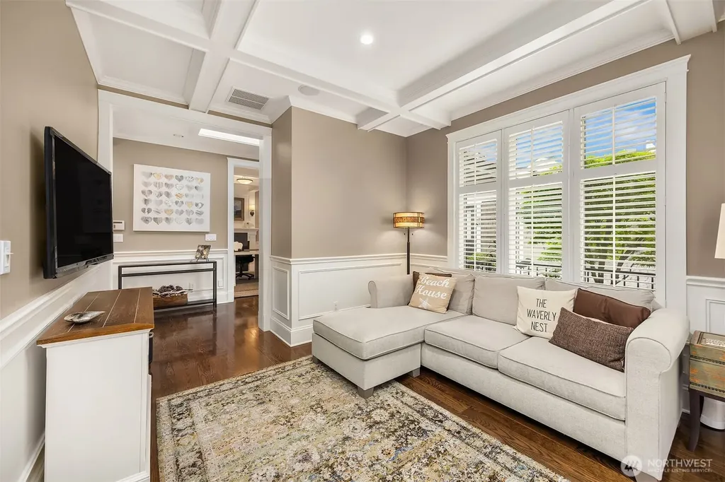 150 Waverly Way Kirkland WA 98033