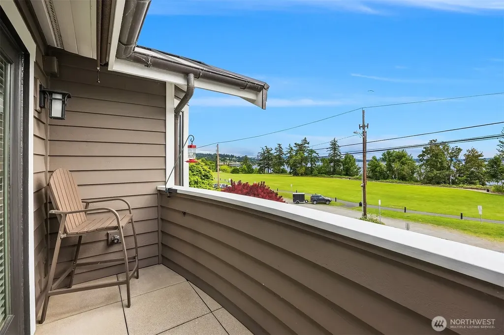 150 Waverly Way Kirkland WA 98033