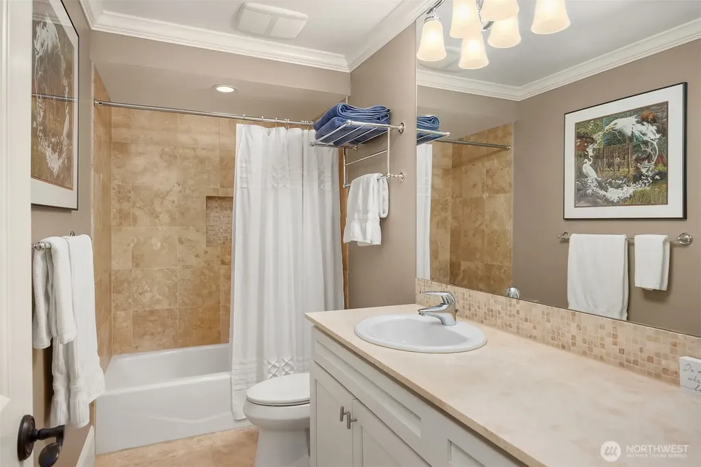 150 Waverly Way Kirkland WA 98033