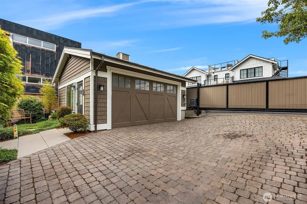 150 Waverly Way Kirkland WA 98033