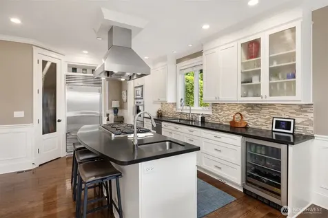 150 Waverly Way Kirkland WA 98033
