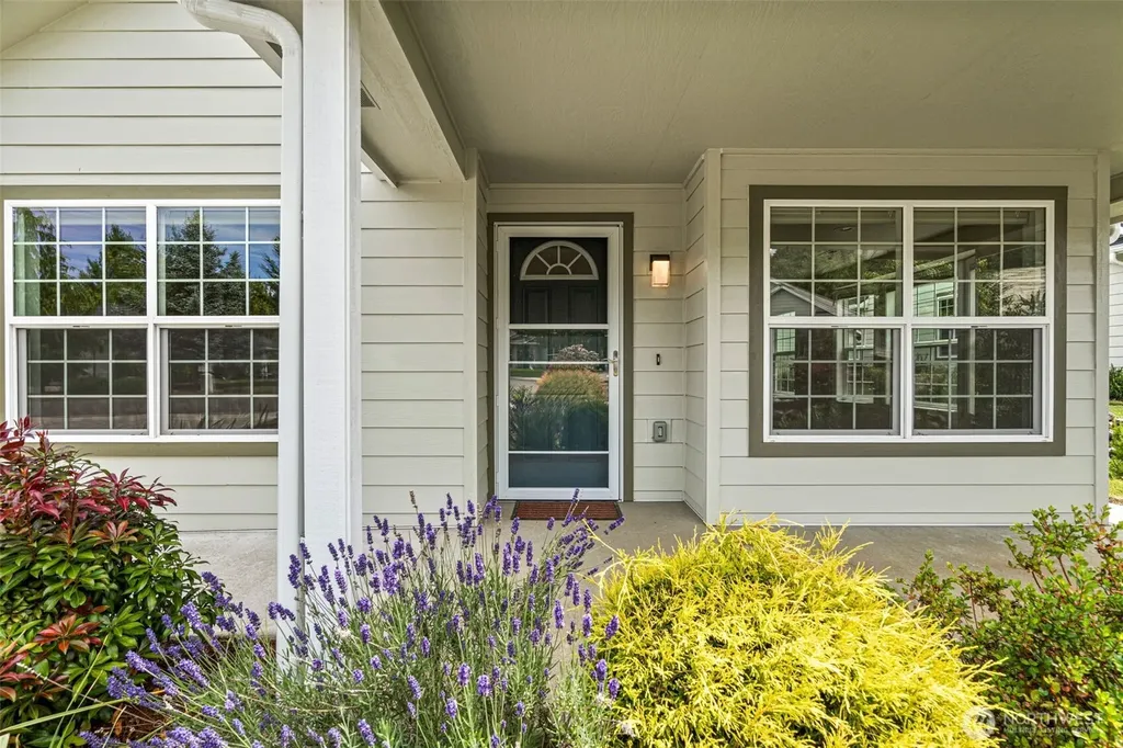 1406 Stillwaters Avenue Centralia WA 98531
