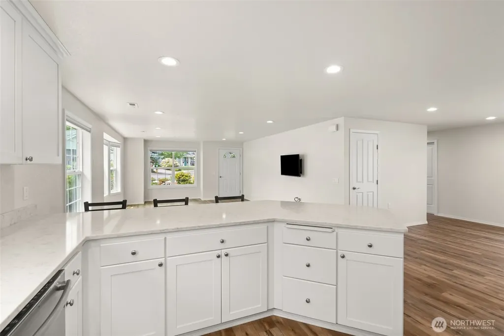 1406 Stillwaters Avenue Centralia WA 98531