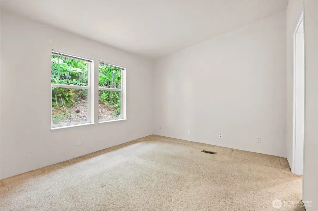180 E Pine Street Union WA 98592
