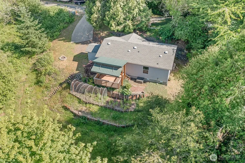 180 E Pine Street Union WA 98592