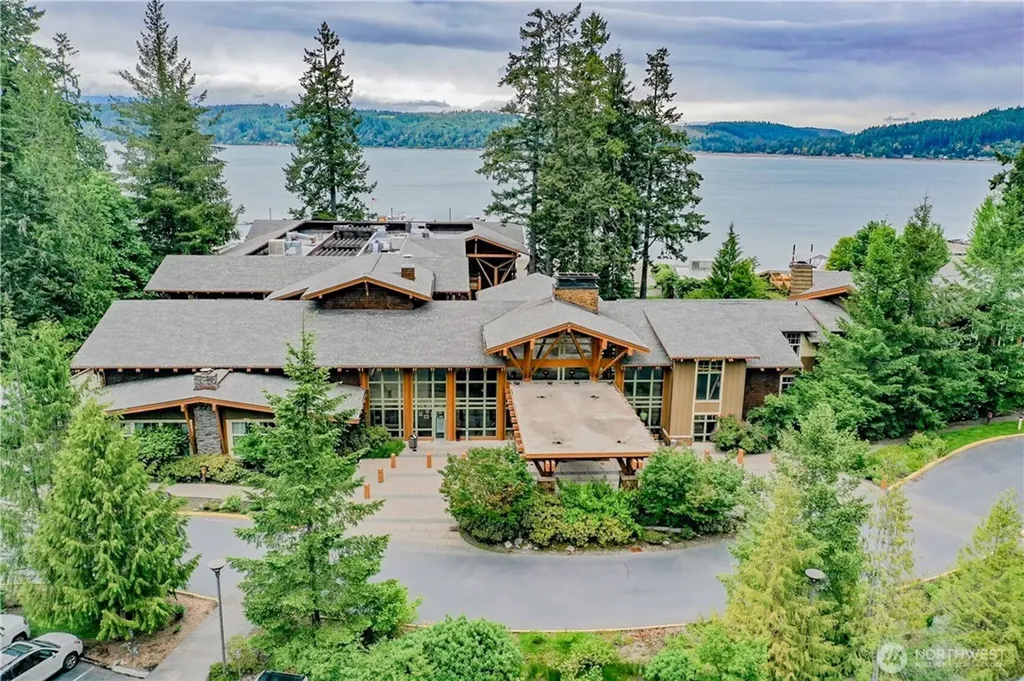 180 E Pine Street Union WA 98592