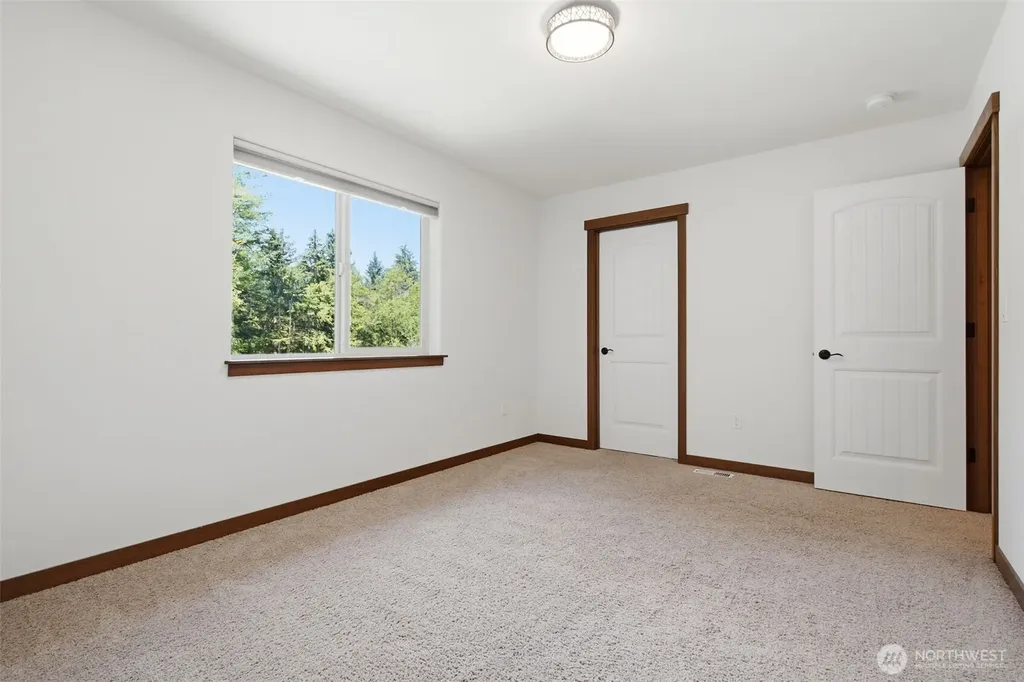 6518 Jermar Lane NW Seabeck WA 98380