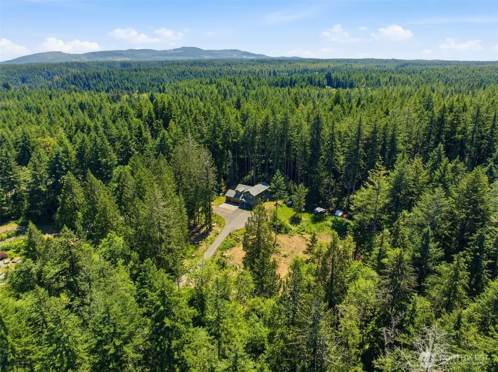 6518 Jermar Lane NW Seabeck WA 98380