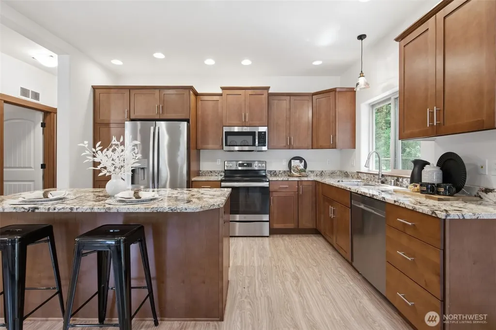 6518 Jermar Lane NW Seabeck WA 98380