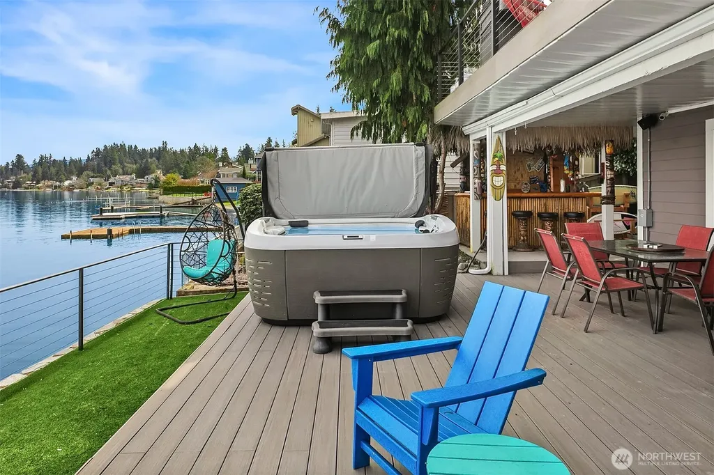 3828 W Lake Sammamish Parkway SE Bellevue WA 98008