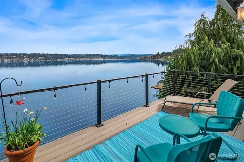 3828 W Lake Sammamish Parkway SE Bellevue WA 98008