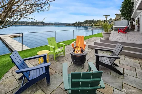 3828 W Lake Sammamish Parkway SE Bellevue WA 98008