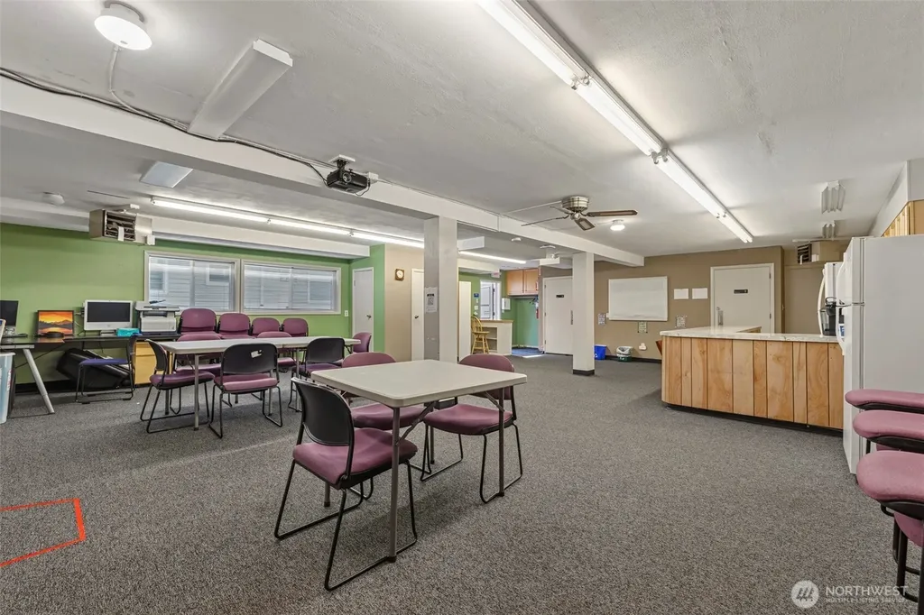 2407 NW 60th Street Seattle WA 98107