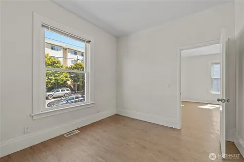 2407 NW 60th Street Seattle WA 98107