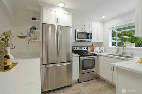 11435 105th Court NE Kirkland WA 98033