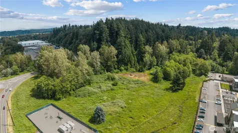 3304 E Pioneer Puyallup WA 98372