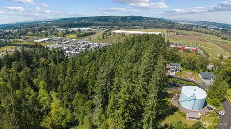 3304 E Pioneer Puyallup WA 98372