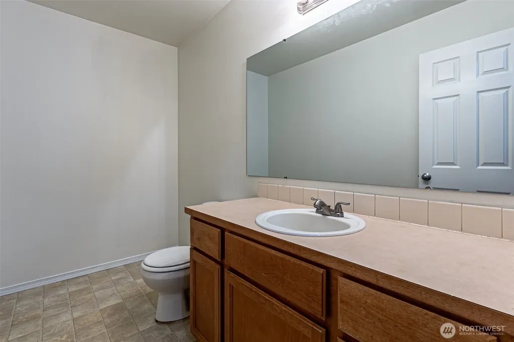 2207 Cooper Crest Place NW Olympia WA 98502