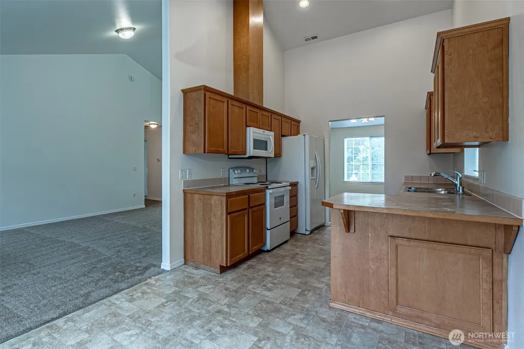 2207 Cooper Crest Place NW Olympia WA 98502