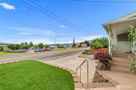 1014 S Mission Street Wenatchee WA 98801