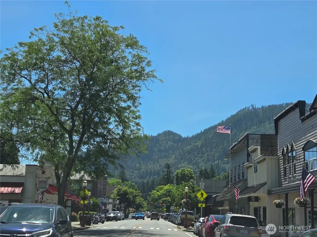 885 Front Street S Issaquah WA 98027