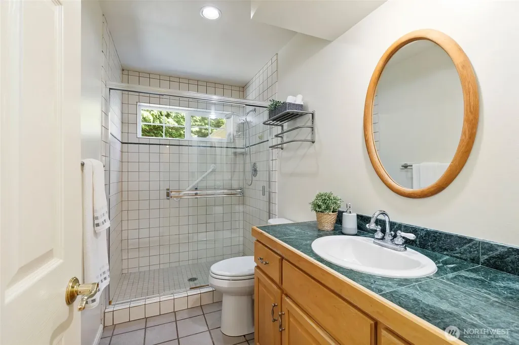 1757 Maple Street Port Townsend WA 98368