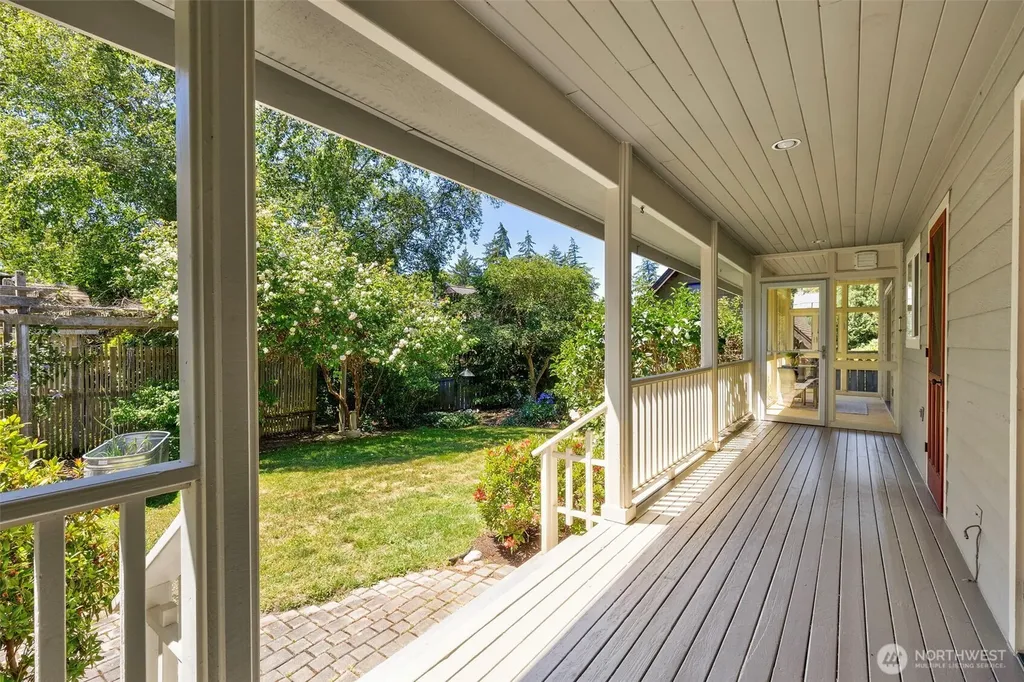 1757 Maple Street Port Townsend WA 98368