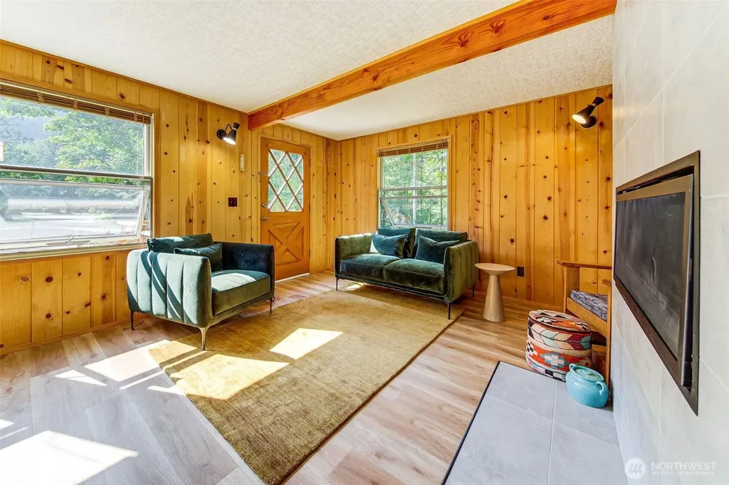 64464 NE 180th Street Baring WA 98224
