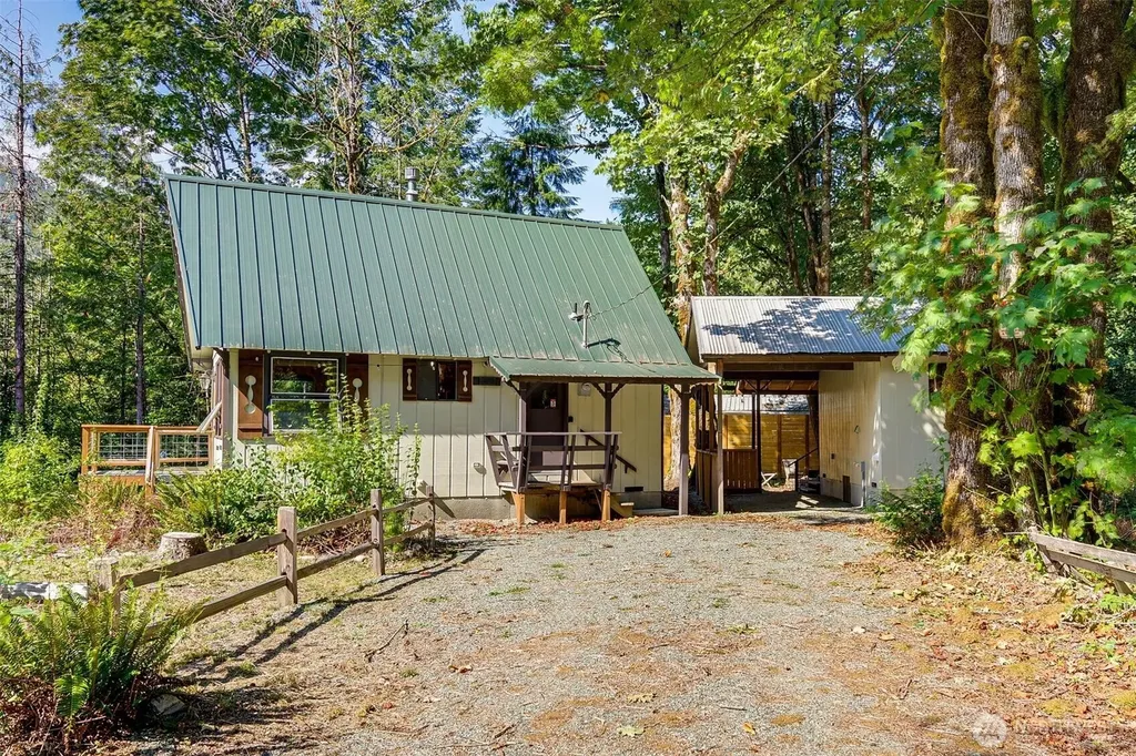 64464 NE 180th Street Baring WA 98224