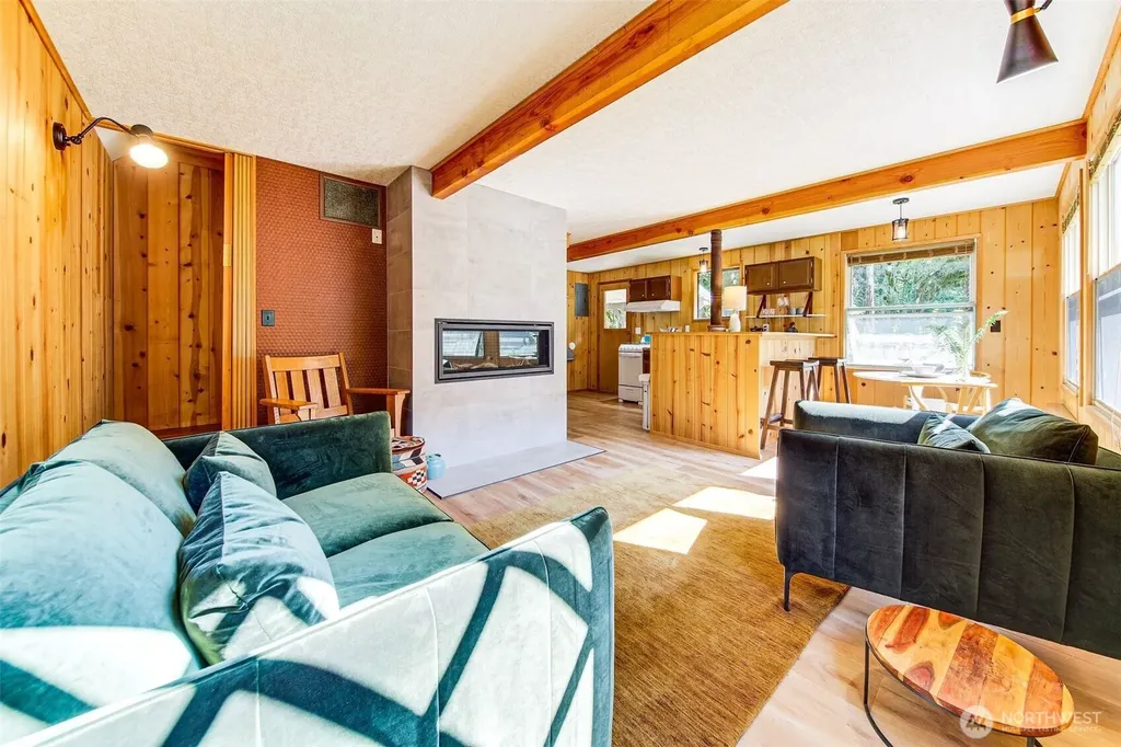 64464 NE 180th Street Baring WA 98224
