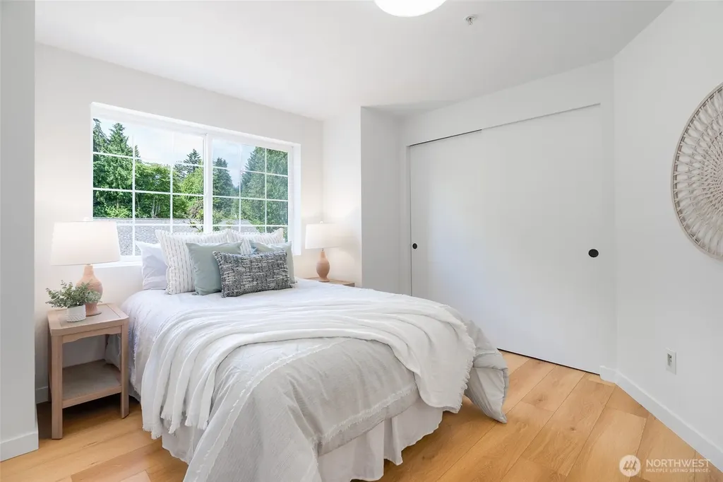 14534 12th Avenue NE Shoreline WA 98155