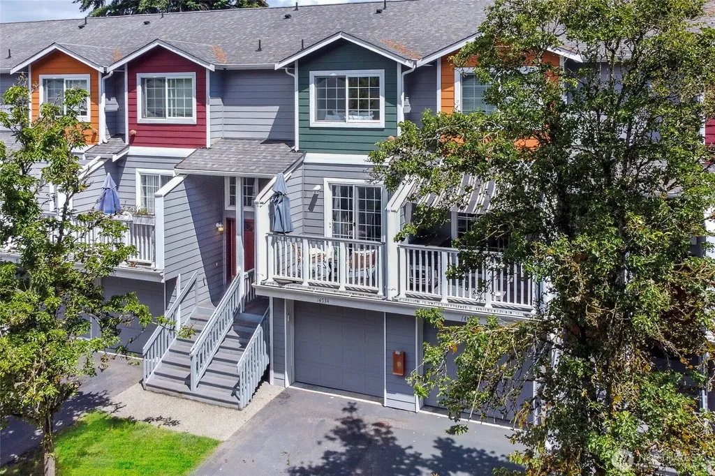 14534 12th Avenue NE Shoreline WA 98155