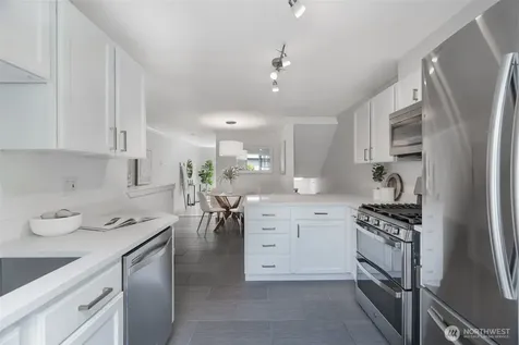 14534 12th Avenue NE Shoreline WA 98155