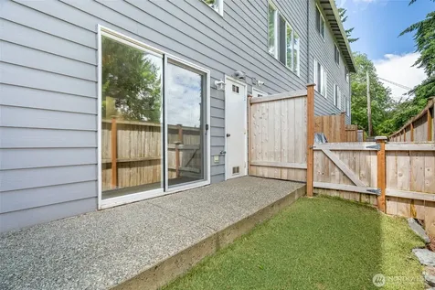 14534 12th Avenue NE Shoreline WA 98155