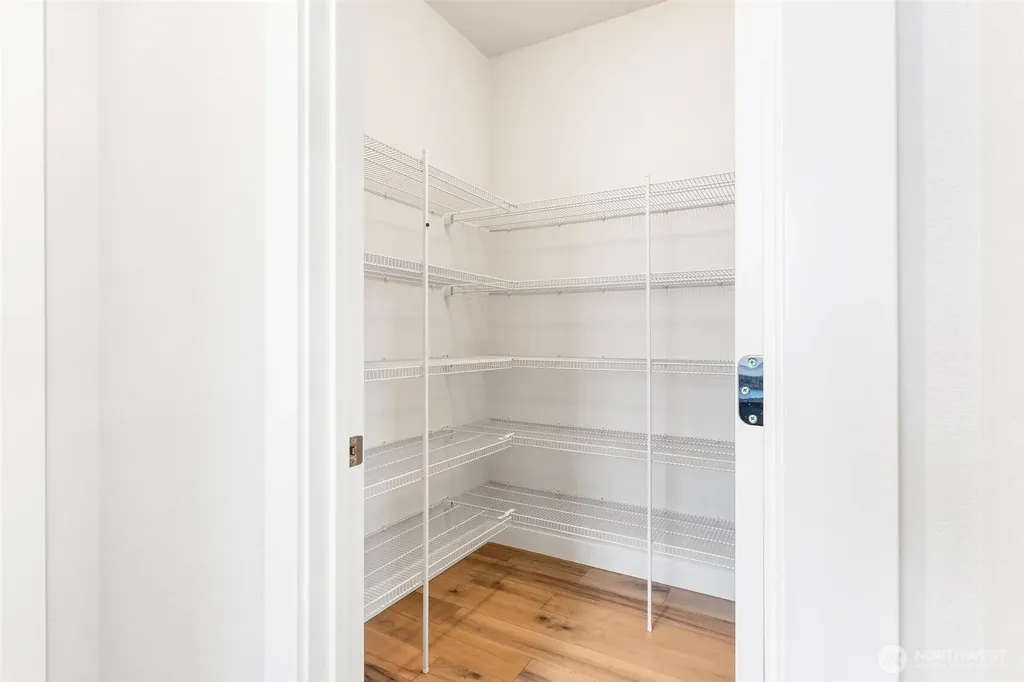 33533 Juniper Avenue SE Black Diamond WA 98010