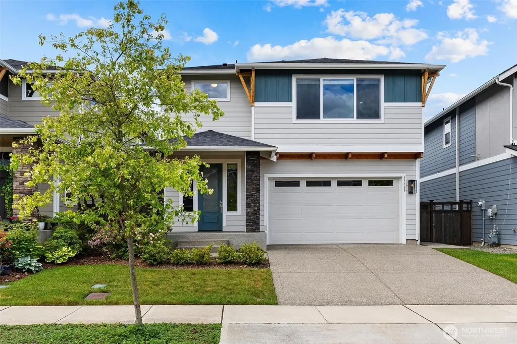 33533 Juniper Avenue SE Black Diamond WA 98010