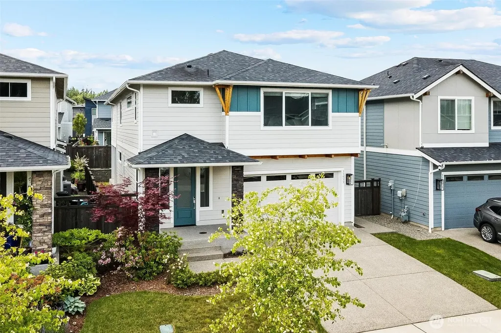 33533 Juniper Avenue SE Black Diamond WA 98010