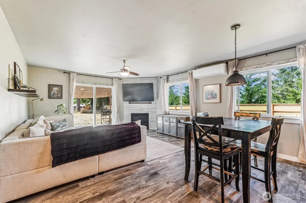 9120 Johnson Road Anderson Island WA 98303
