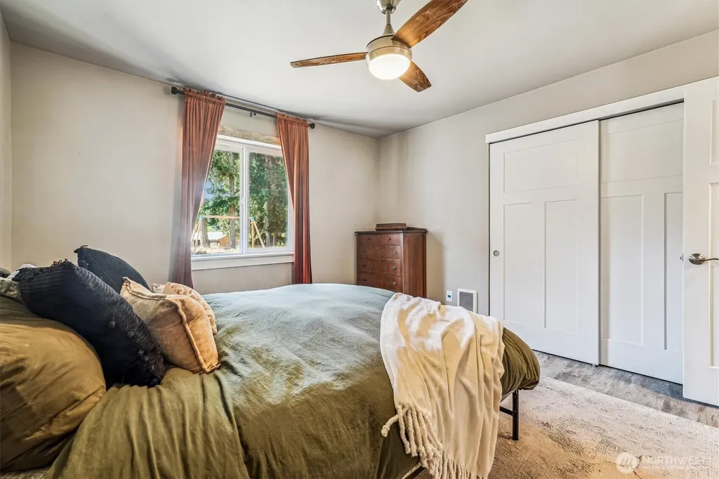 9120 Johnson Road Anderson Island WA 98303