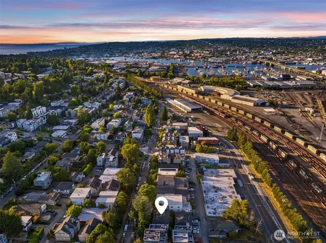 3222 21st Avenue W Seattle WA 98199