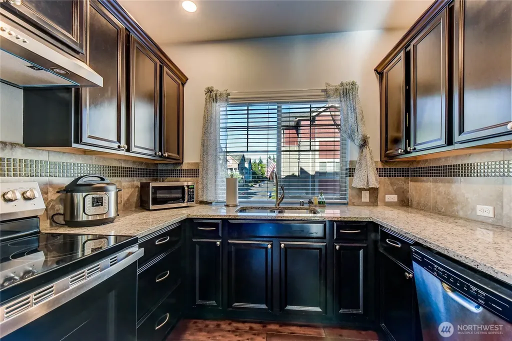 10030 12th Avenue SE Everett WA 98208