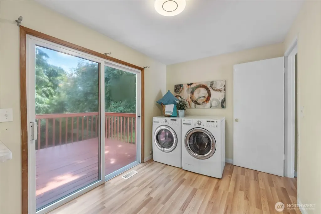 29356 38th Place S Auburn WA 98001